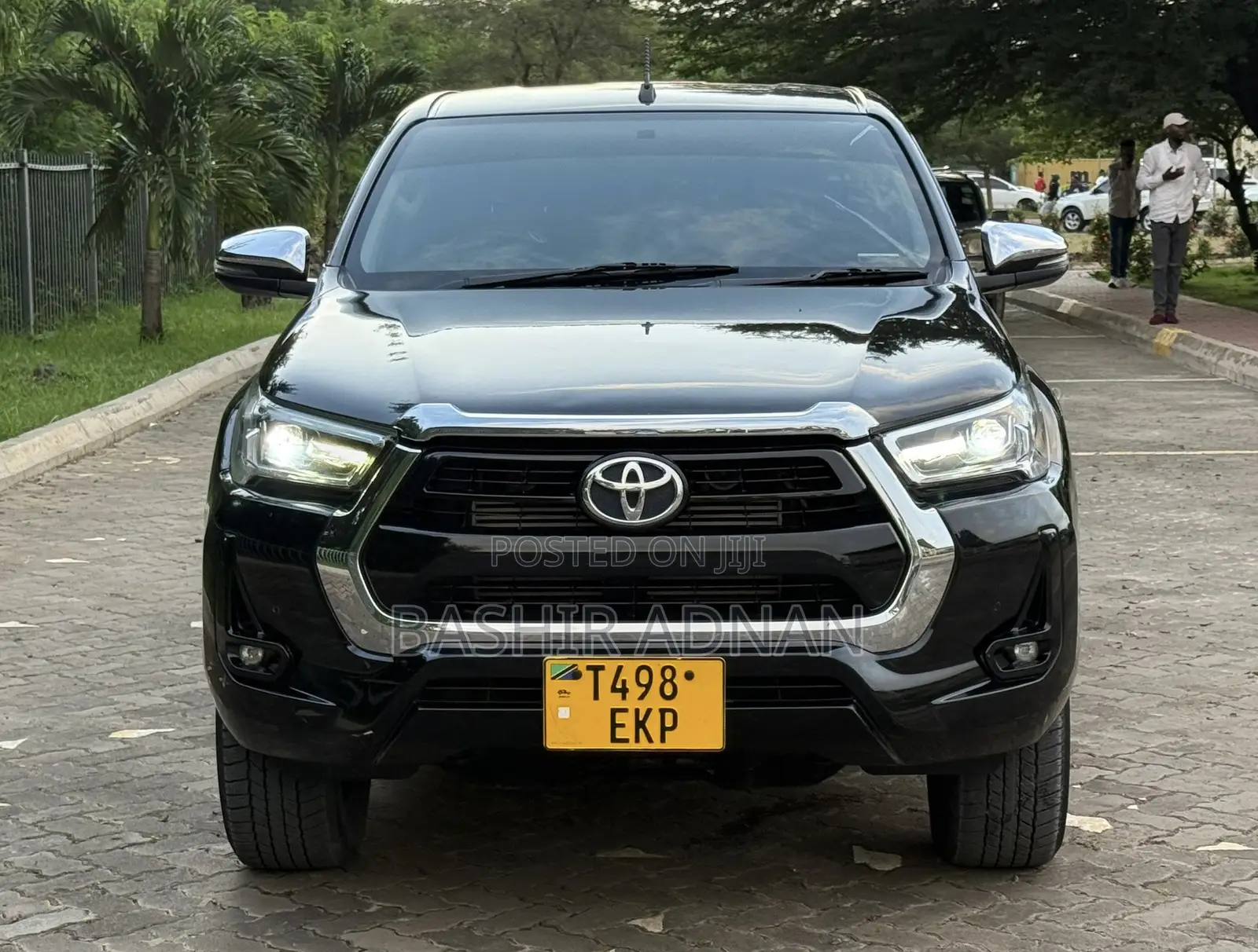 Toyota Hilux Revo Double Cab Deisel 2.4 RWD 2021 Black