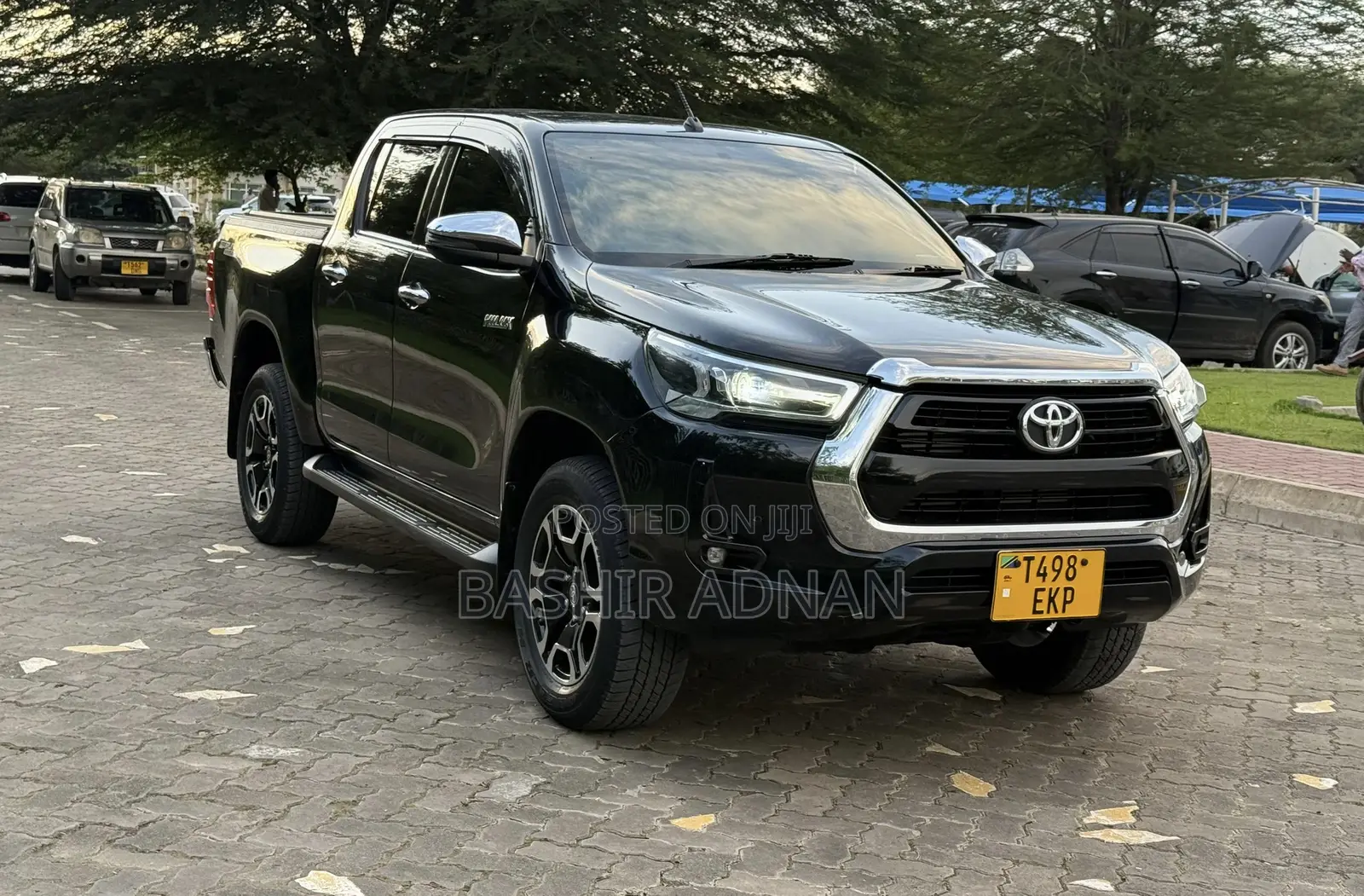 Toyota Hilux Revo Double Cab Deisel 2.4 RWD 2021 Black