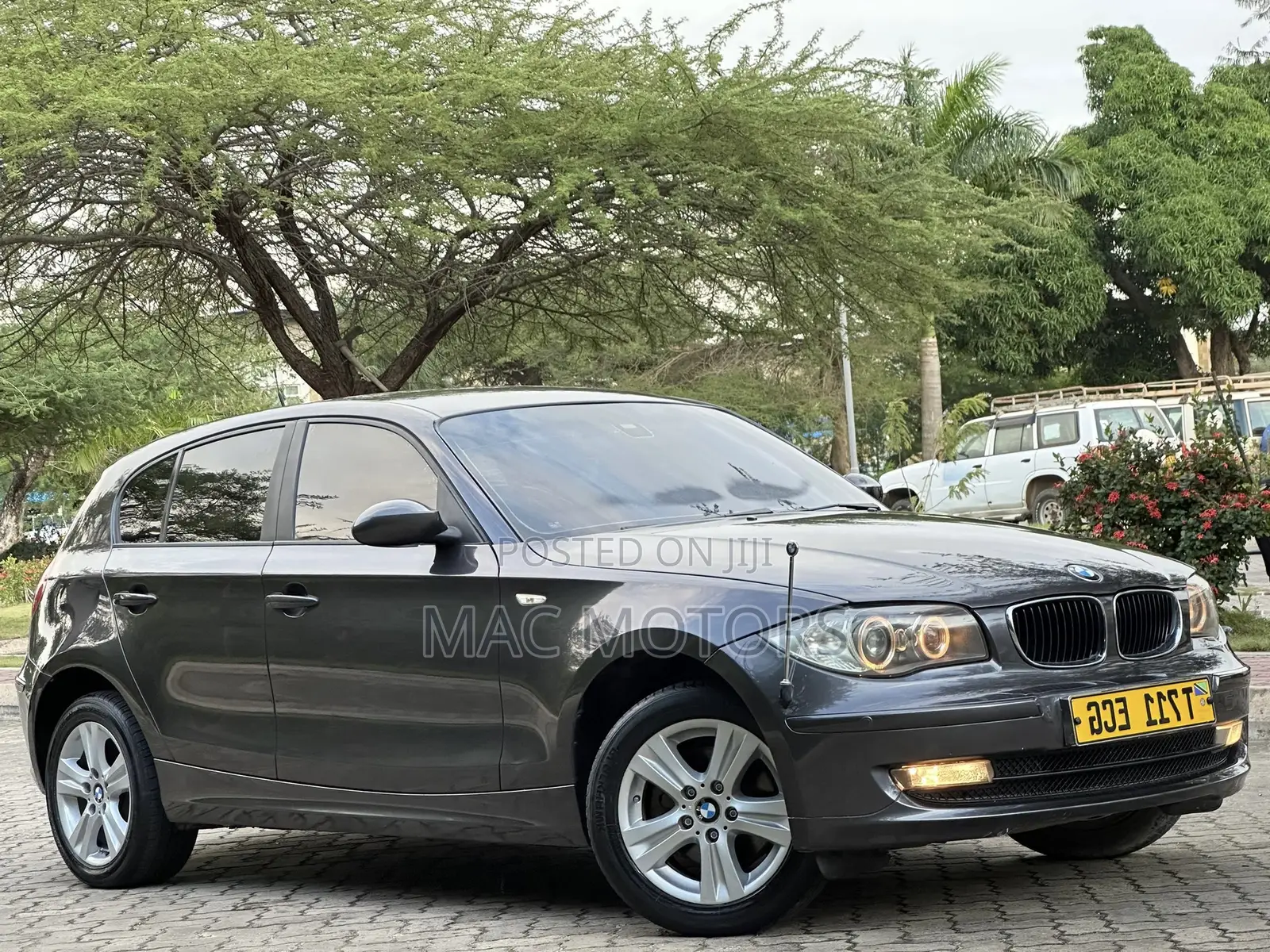 BMW 1 Series 2007 Gray