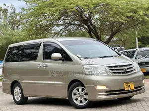 Toyota Alphard 2005 Gold