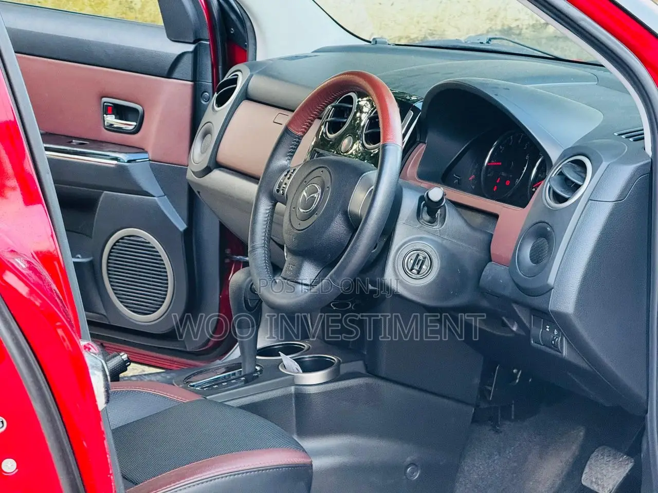 Mazda Verisa 2010 Red