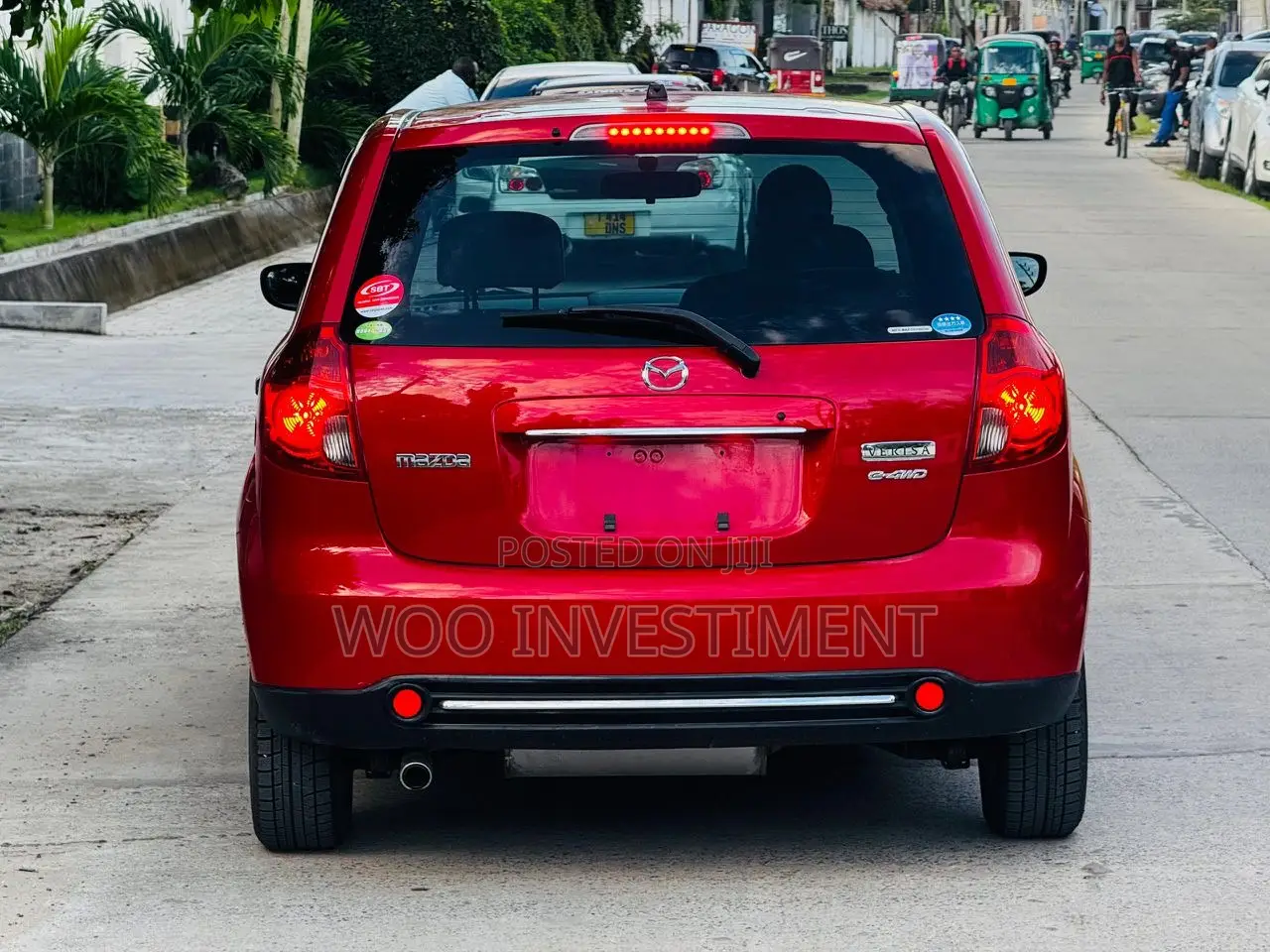 Mazda Verisa 2010 Red