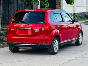 Mazda Verisa 2010 Red