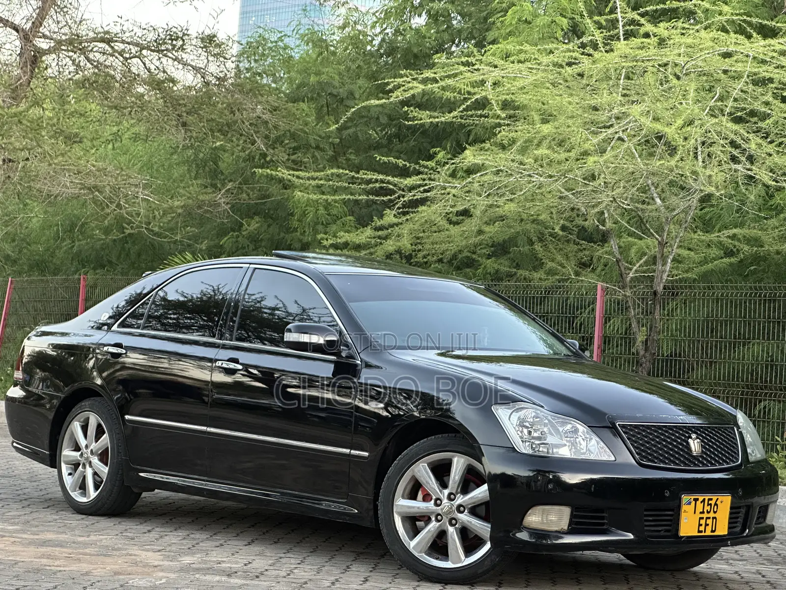 Toyota Crown 2006 Black