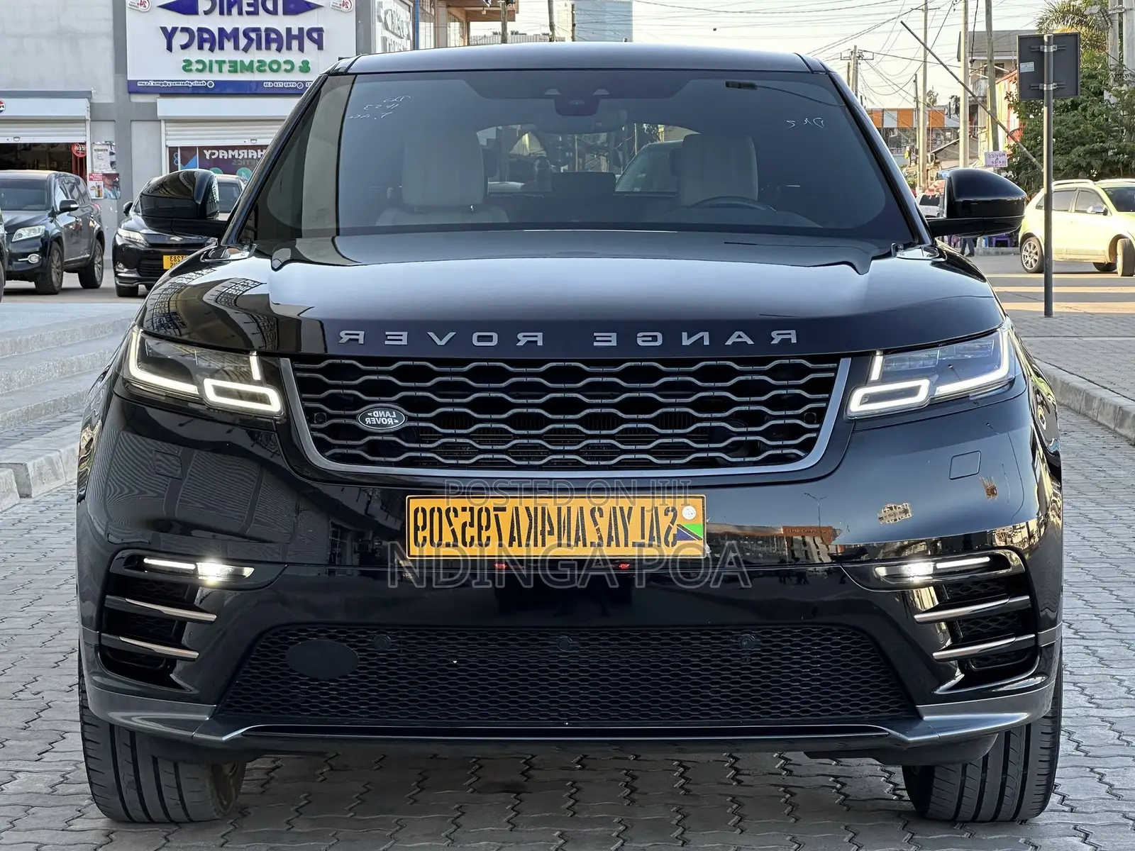 Land Rover Range Rover Velar D180 HSE R-Dynamic 4x4 2018 Black