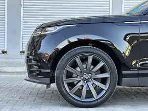 Land Rover Range Rover Velar D180 HSE R-Dynamic 4x4 2018 Black