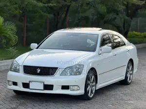 Toyota Crown 2007 White