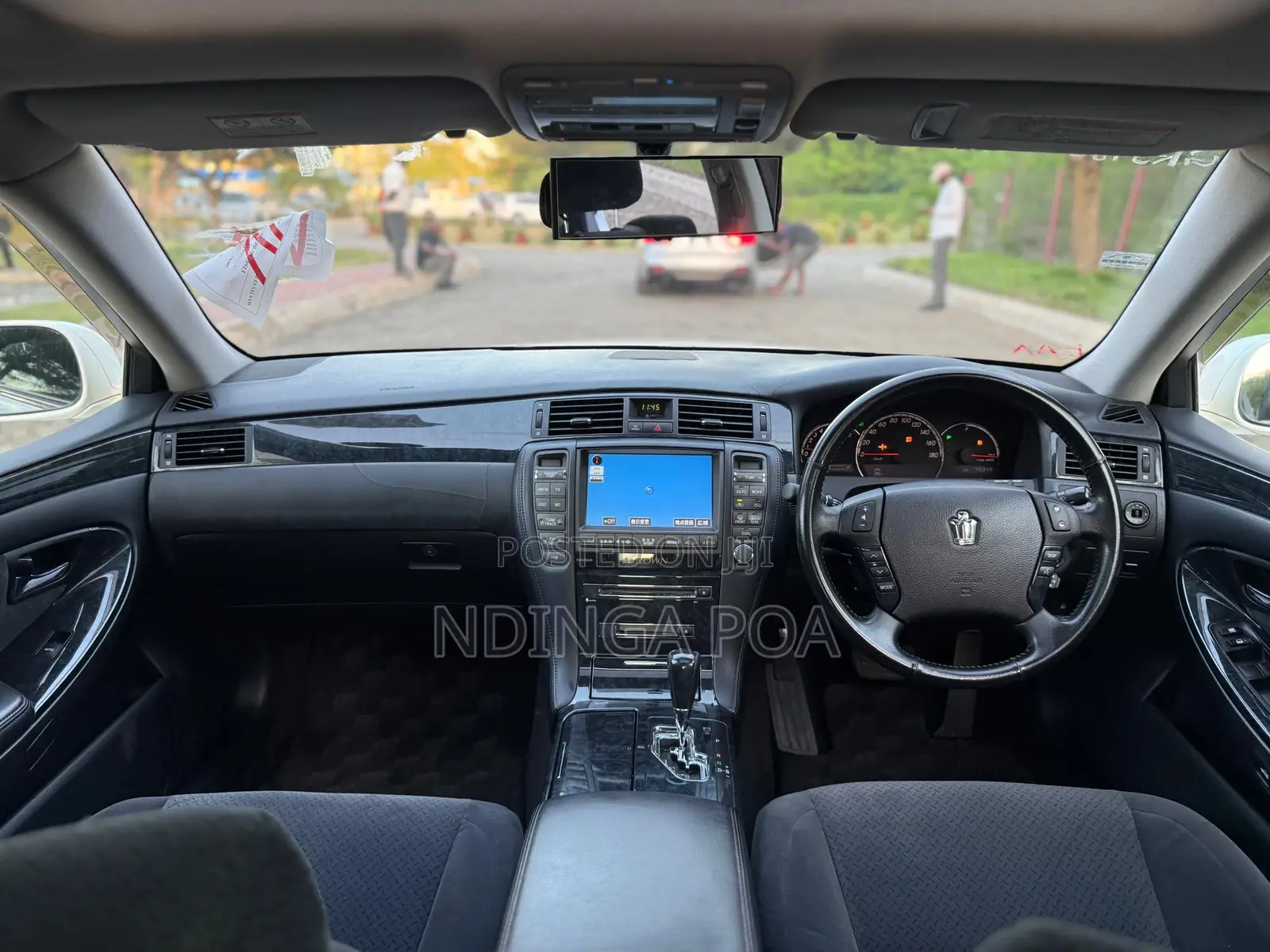 Toyota Crown 2007 White