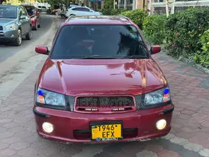 Photo - Subaru Forester 2004 Red