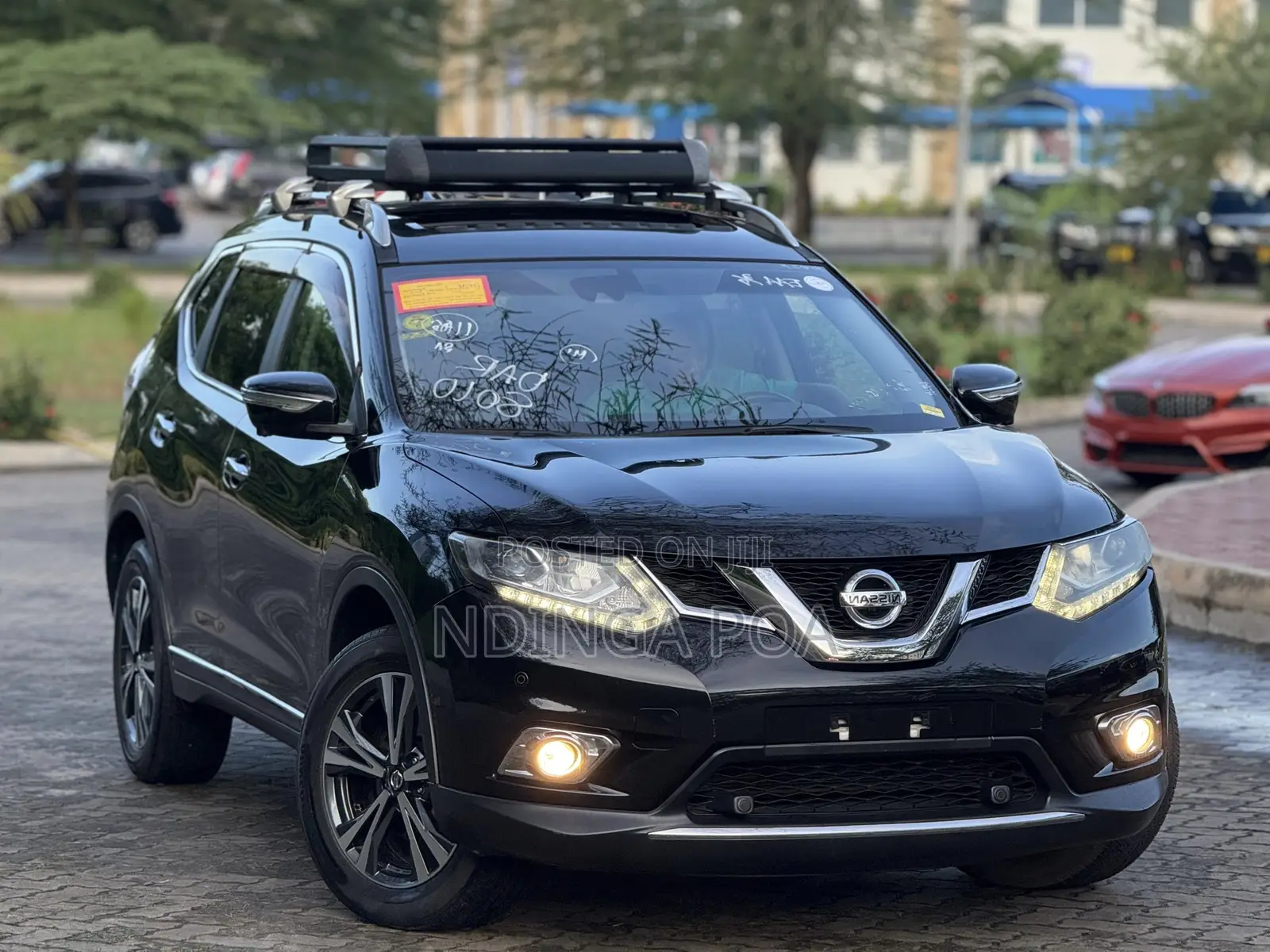 Nissan X-Trail 2.0 Petrol FWD 2015 Black