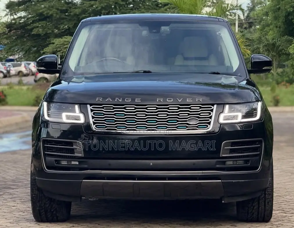 Land Rover Range Rover Vogue 2015 Black