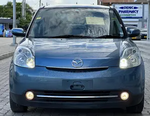 Photo - Mazda Verisa 2007 Blue