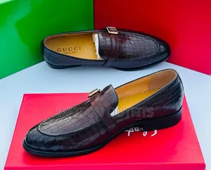 Exceptionally Leather Materials Gucci Shoes