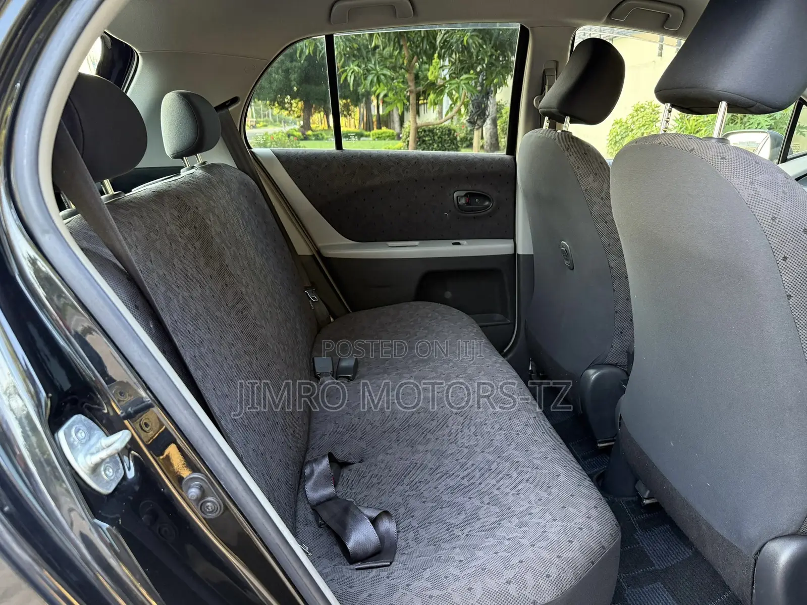 Toyota Vitz 2008 Black