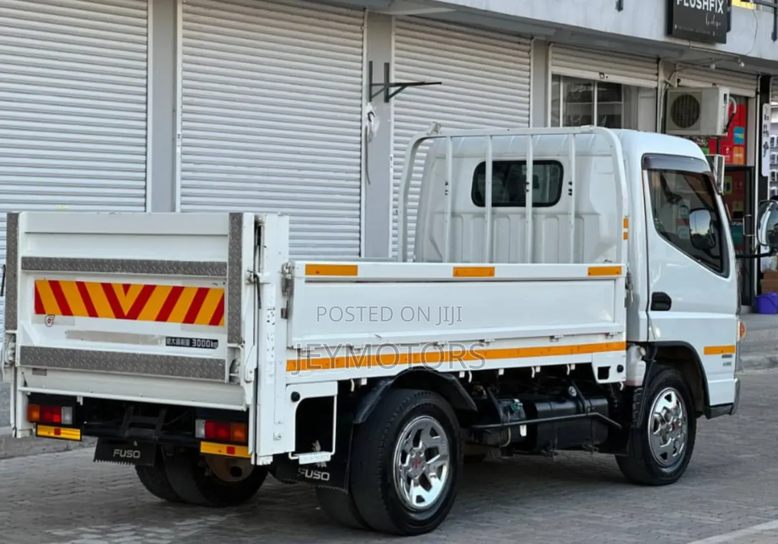 Mitsubishi Canter 2020 White