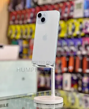 New Apple iPhone 15 128 GB White