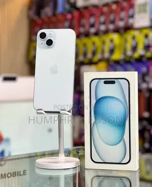 New Apple iPhone 15 128 GB White