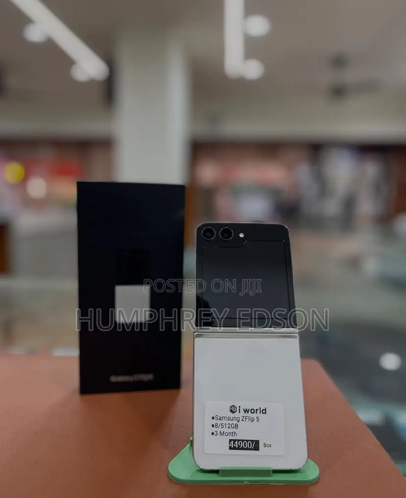 New Samsung Galaxy Z Flip5 256 GB