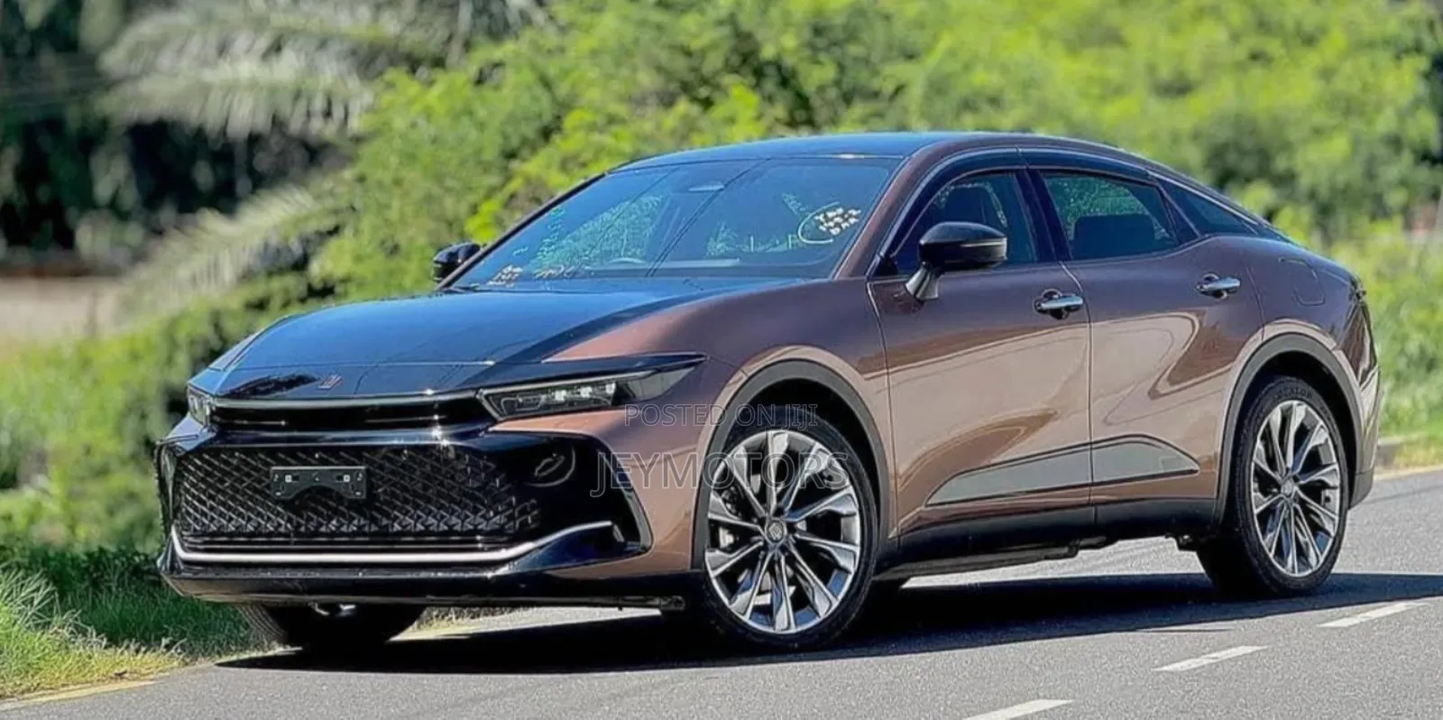 New Toyota Crown 2023 Gray