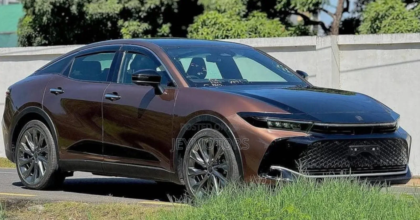 New Toyota Crown 2023 Gray