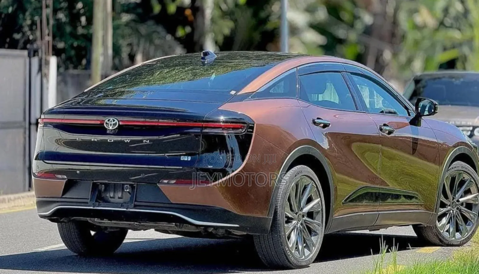 New Toyota Crown 2023 Gray