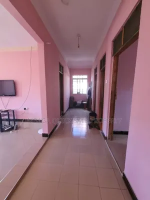 4bdrm House in Mbande, Mbangala for sale
