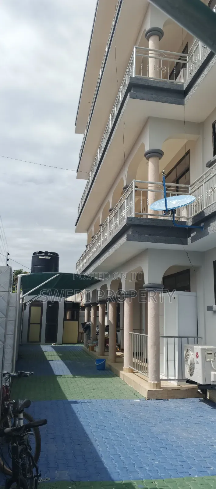 Furnished 2bdrm Apartment in Swedi Property, Ada Estate for rent