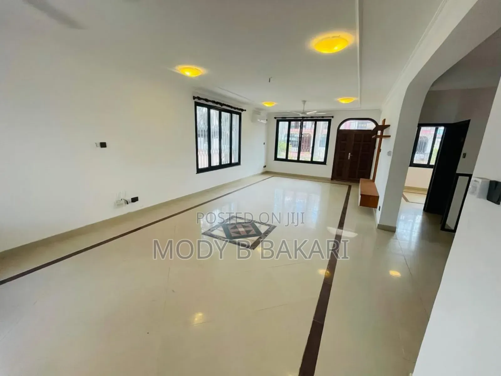 Furnished 4bdrm Villa in Ada Estate for rent