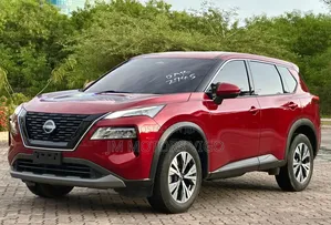 Nissan X-Trail 2023 Red