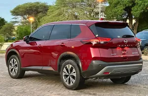 Nissan X-Trail 2023 Red