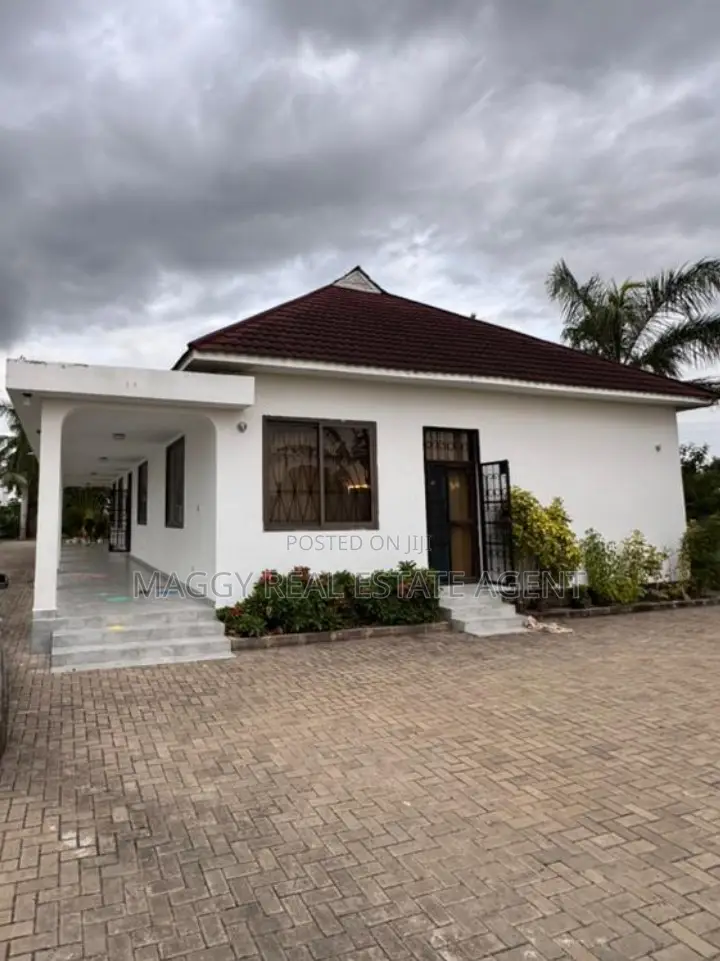4bdrm House in Mbweni Teta for rent