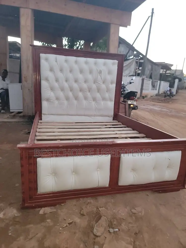 5/6 Mbao Ya Sofa Bed Used Clean Used
