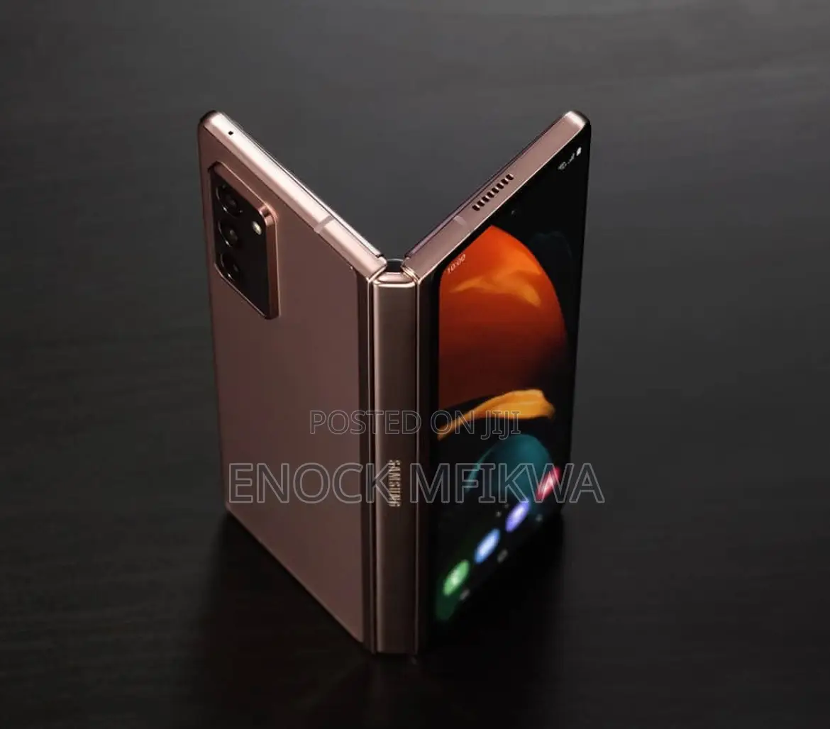 New Samsung Galaxy Z Fold 2 256 GB Gold