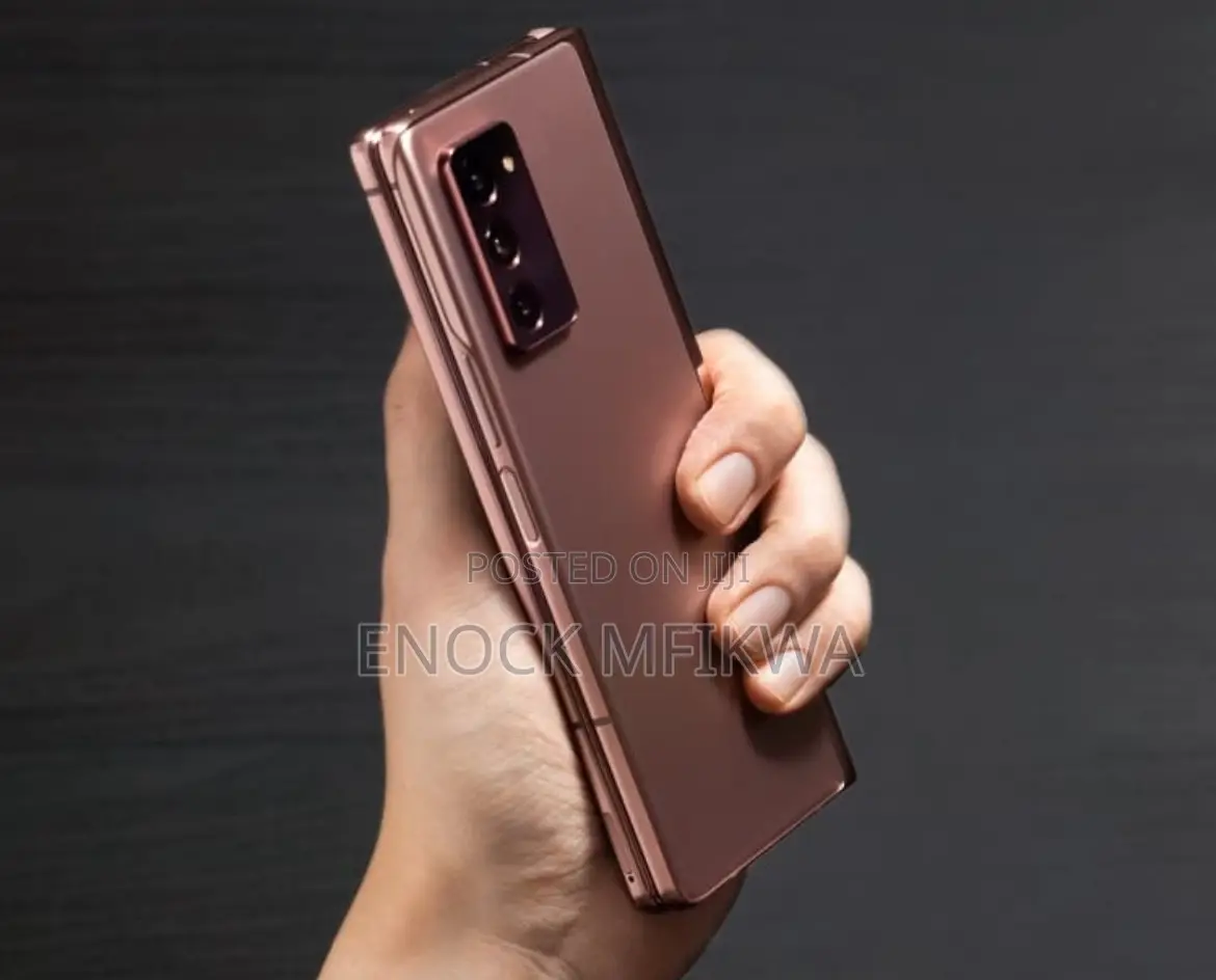 New Samsung Galaxy Z Fold 2 256 GB Gold