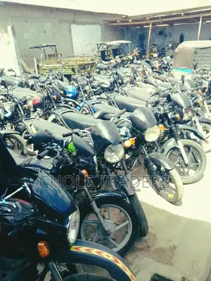 Tunauza Pikipiki Used Na Bajaj Used