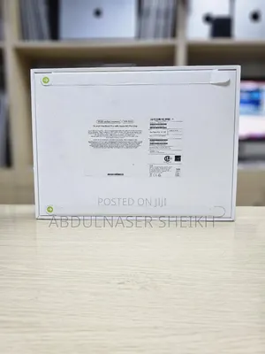 New Laptop Apple MacBook Pro 2023 M2 Max 14-Inch 16GB Apple M2 SSD 1T