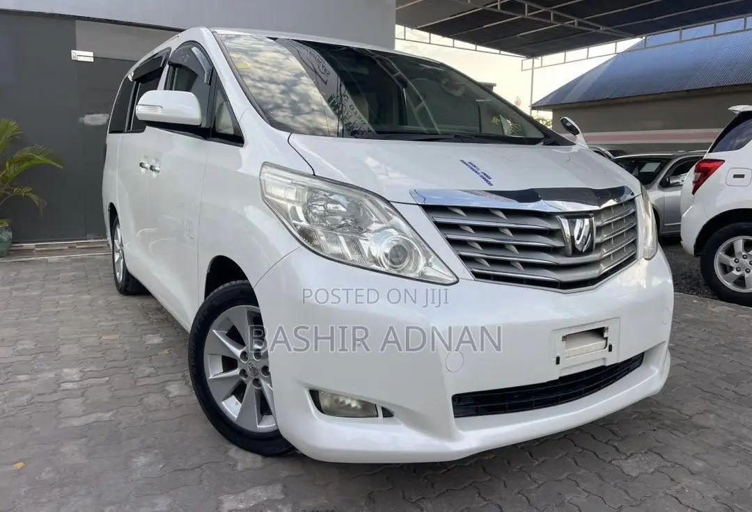 Toyota Alphard 2.4 Petrol FWD 2009 Off white
