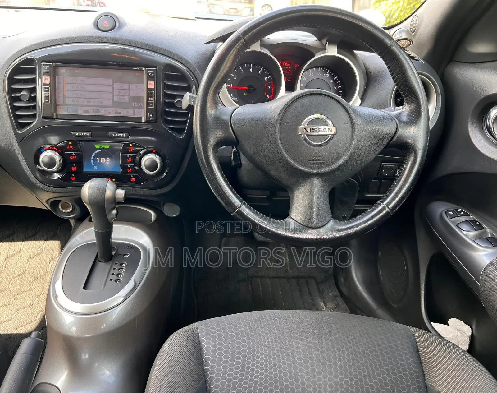 Nissan Juke 2011 Blue