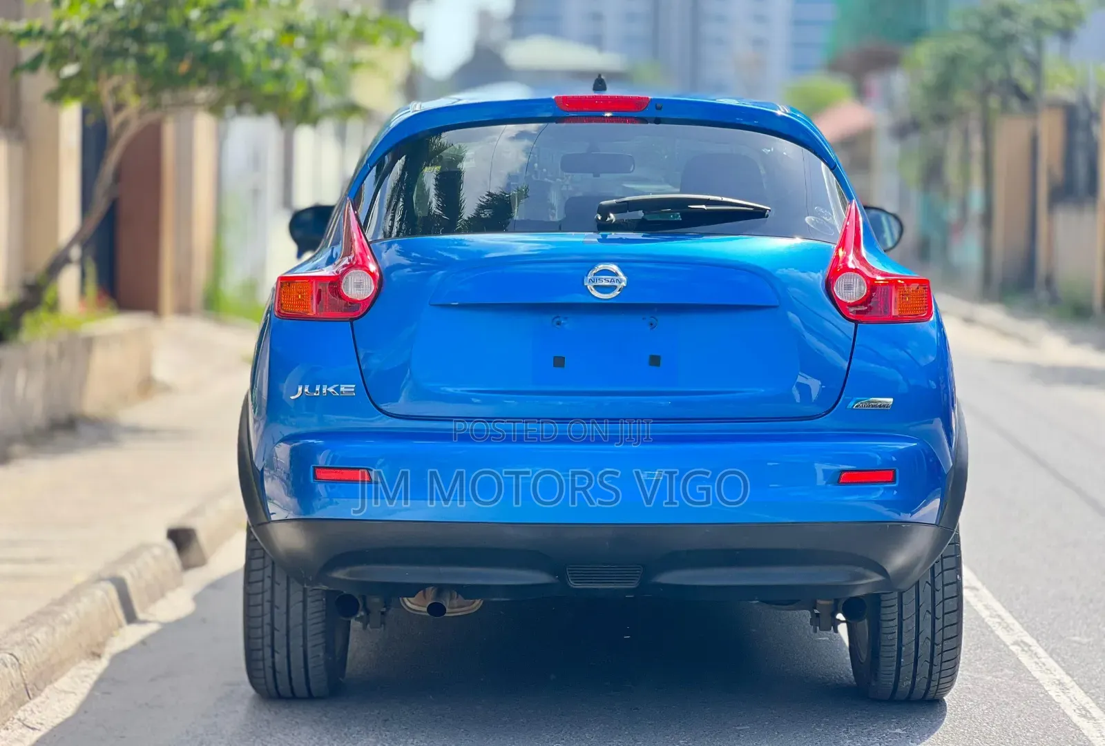 Nissan Juke 2011 Blue