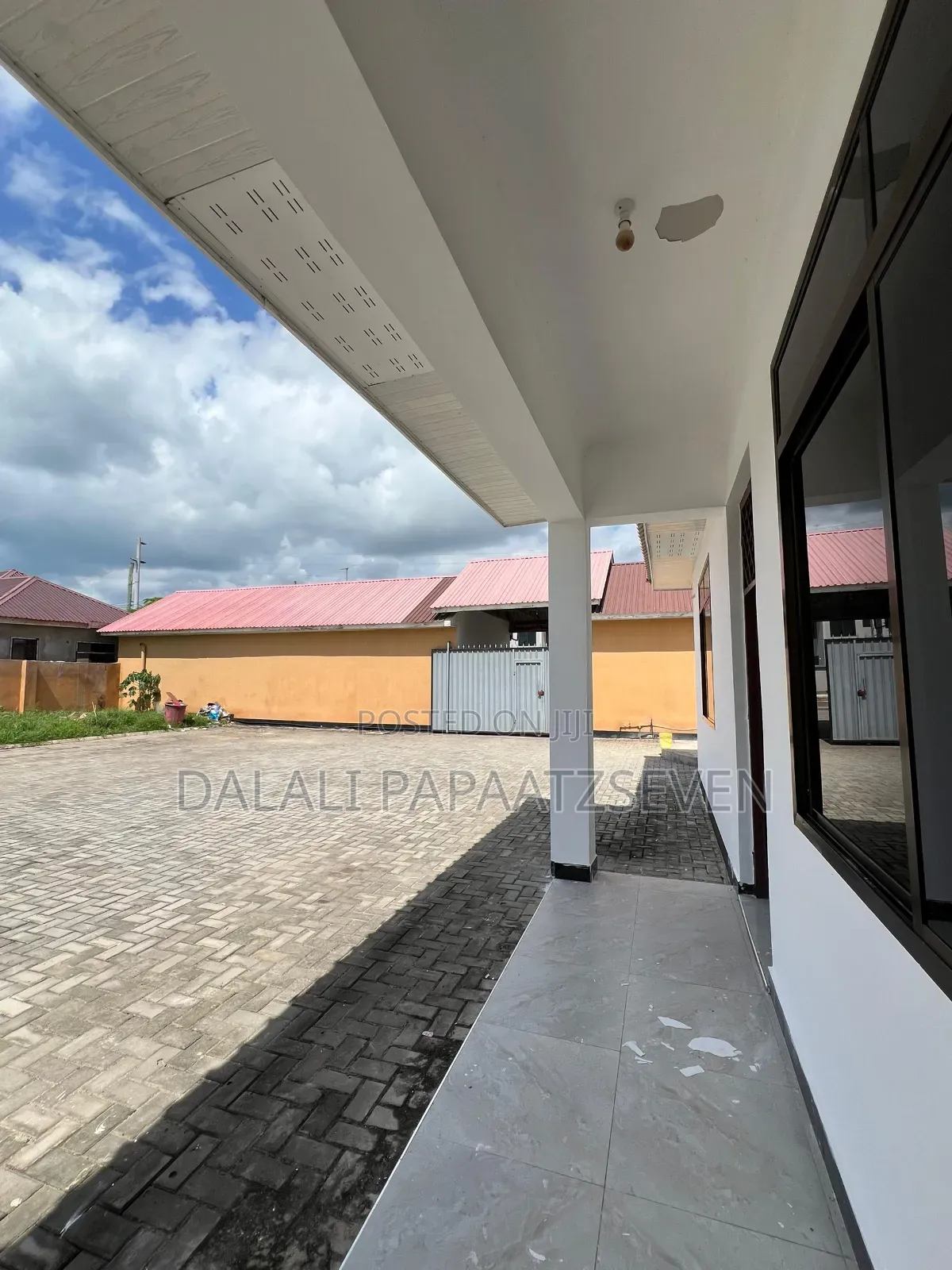 2bdrm Apartment in Dalalipapaatzseven, Mbweni for rent