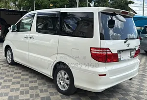 Toyota Alphard 2006 White