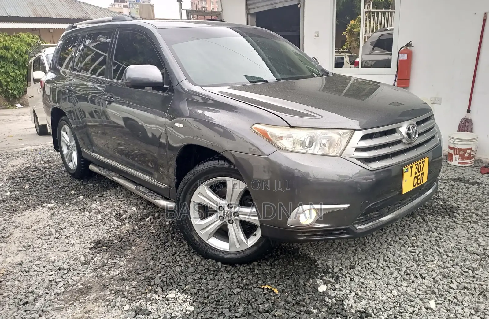 Toyota Kluger 2011 Gray