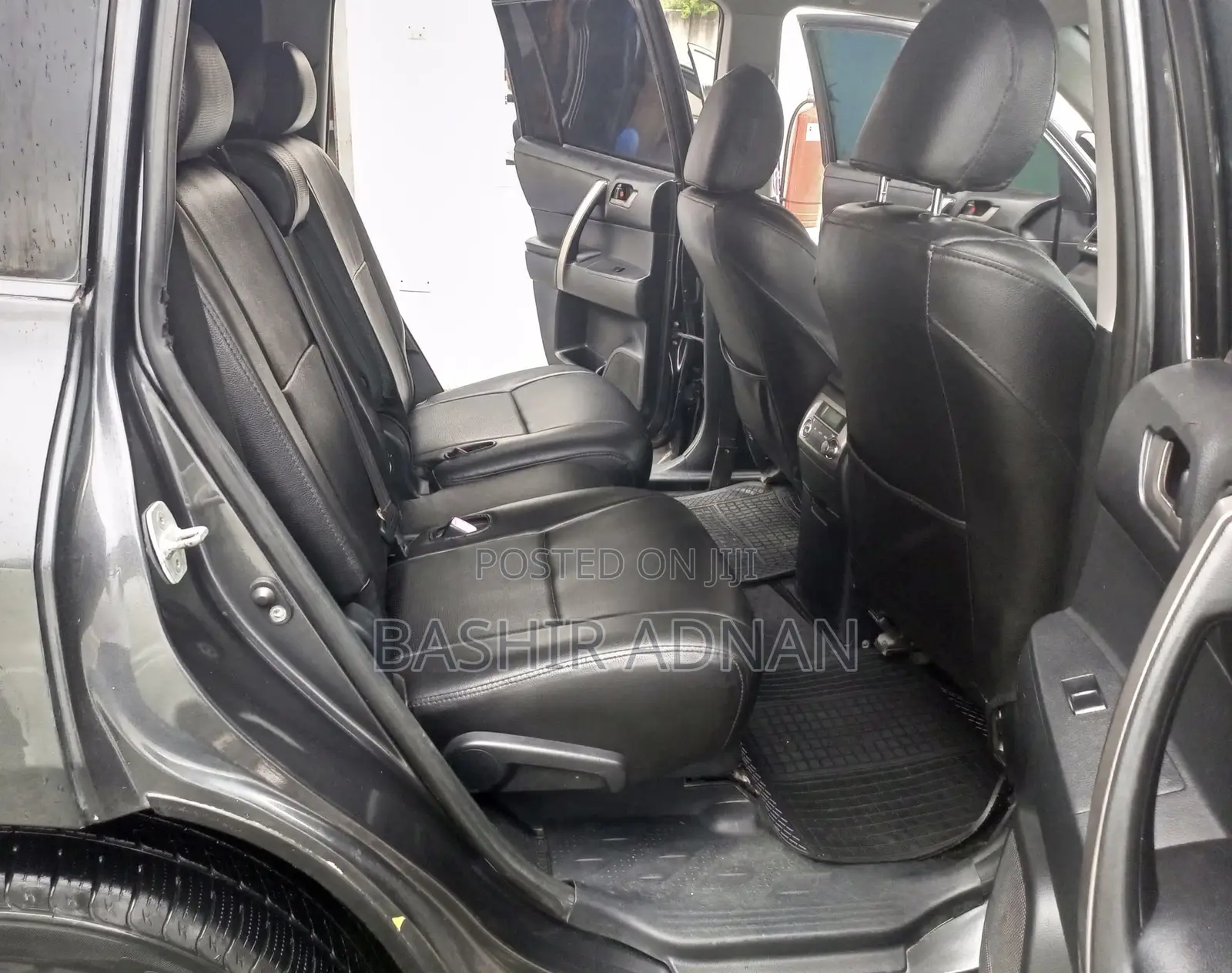 Toyota Kluger 2011 Gray