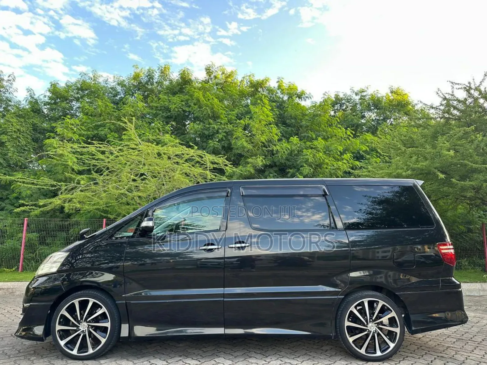 Toyota Alphard 2006 Black