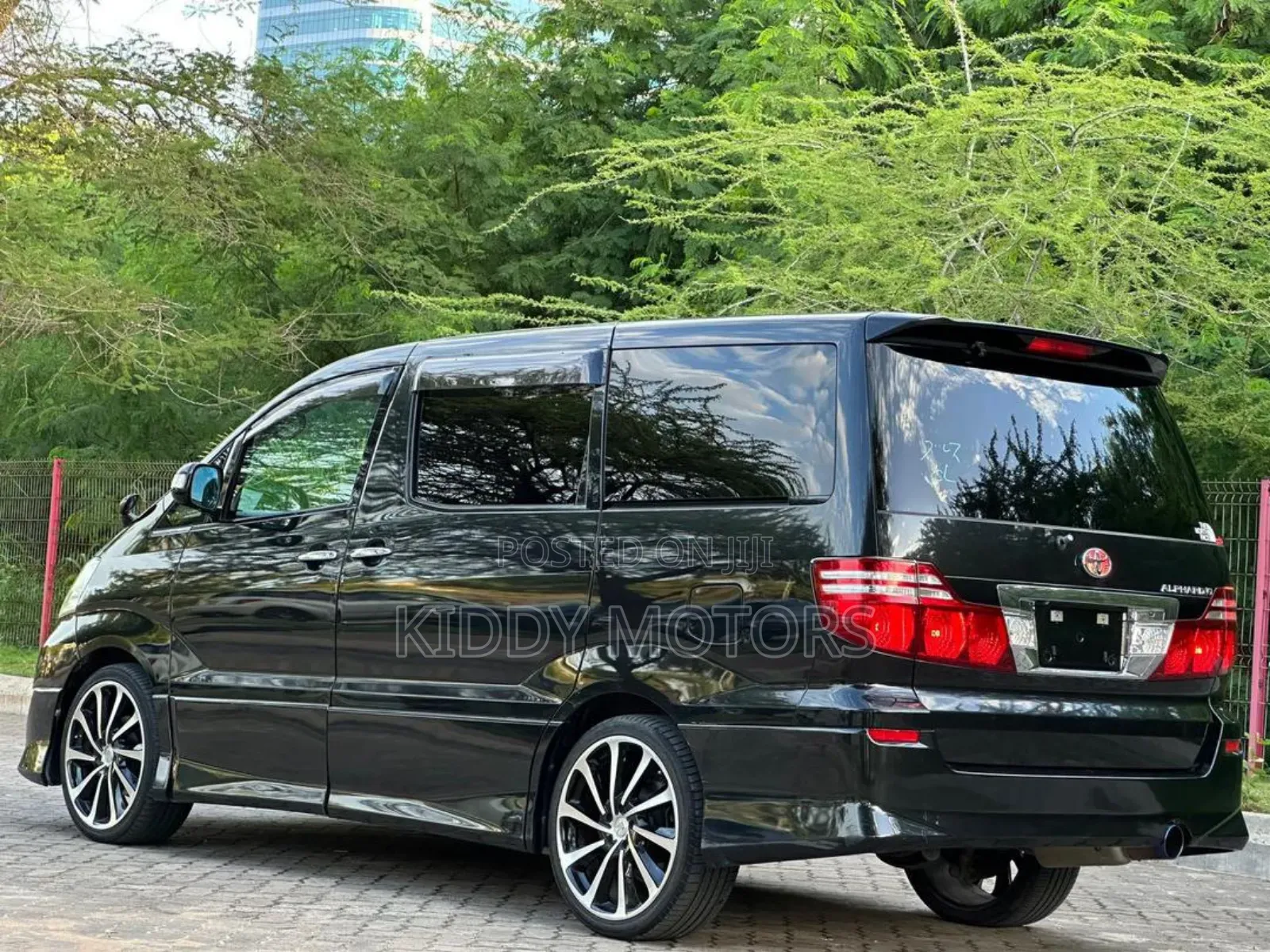 Toyota Alphard 2006 Black