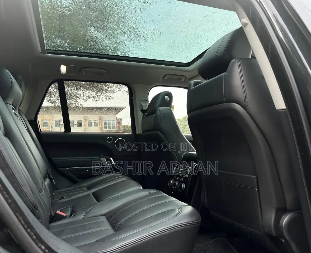 Land Rover Range Rover Vogue 2016 Matt Black