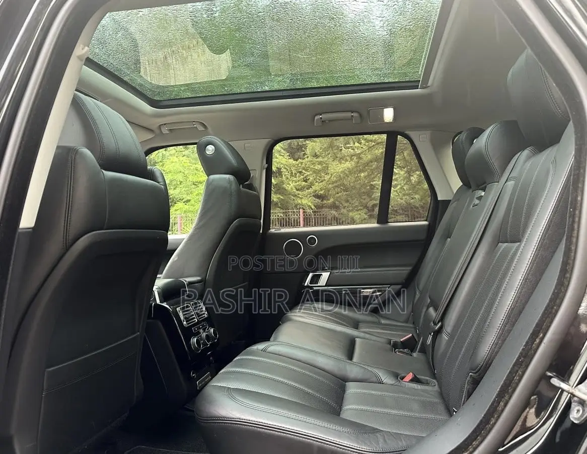 Land Rover Range Rover Vogue 2016 Matt Black
