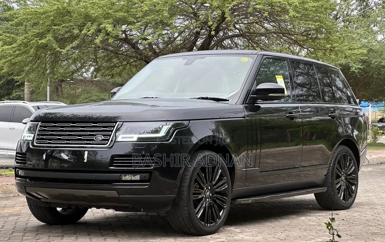 Land Rover Range Rover Vogue 2016 Matt Black