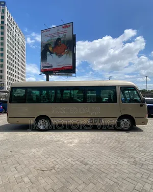 Toyota Coaster 2006 Beige