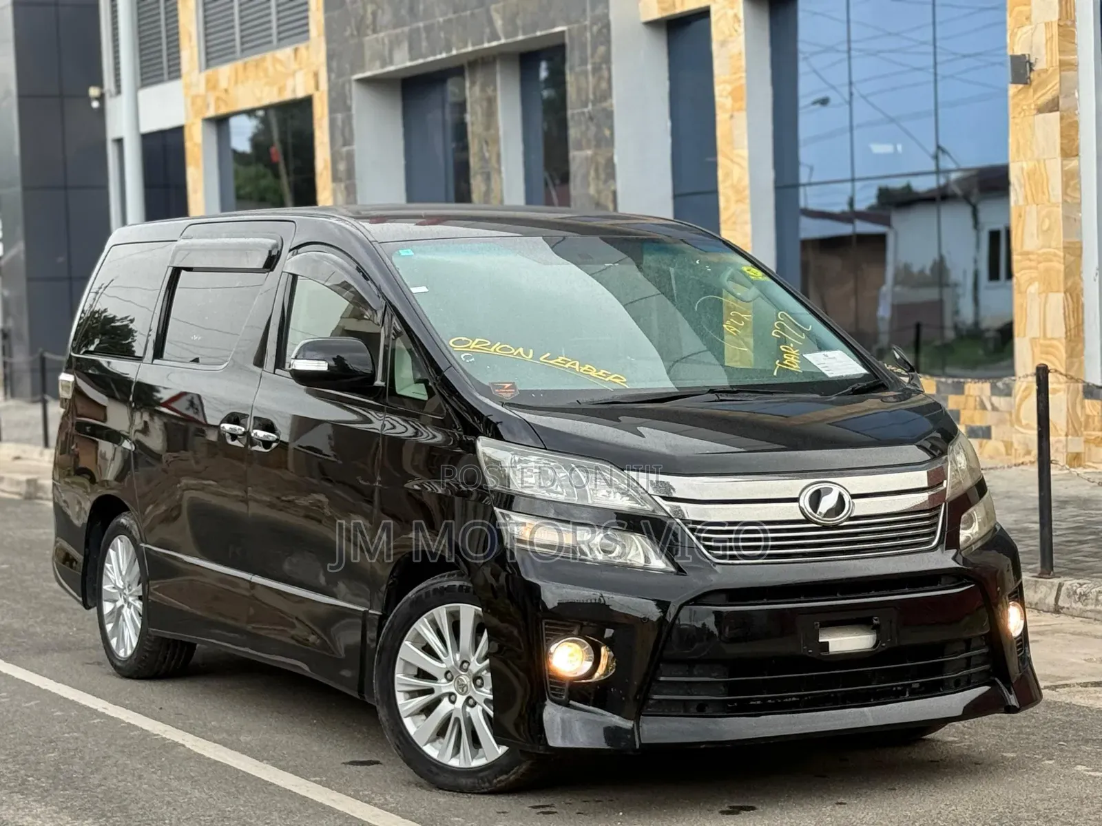 Toyota Vellfire 2012 Burgundy